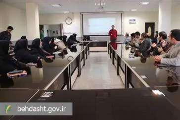 نشست خبری بررسی تأثیر مصرف غذاهای فوق‌فرآوری‌شده بر سلامت سالمندان